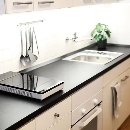 Apartmán Modern 3br Free Parking Prime Location