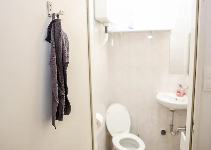 Modern 3br Free Parking Prime Location * Budapest