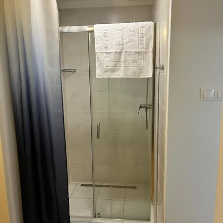 Modern 3br Free Parking Prime Location ブダペスト